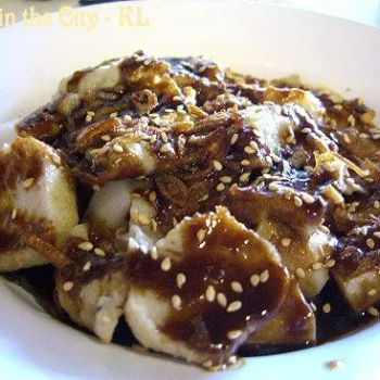 Chu Cheong Fun With Bean Sauce