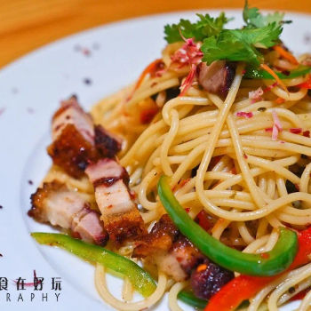 Fusion Sensation with Roasted Crispy Pork Belly