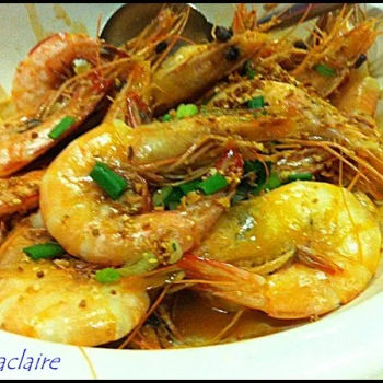 Claypot Garlic Prawns