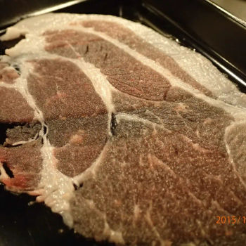 Beef and pork slices for the steamboat.