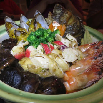 Fortune Seafood Treasure Pot