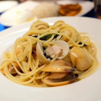 Ed’s Spaghetti Tuak Vongole