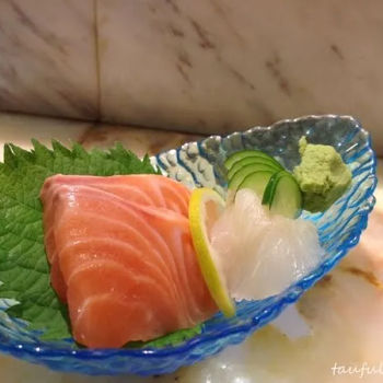 Salmon Sashimi – 5 pieces