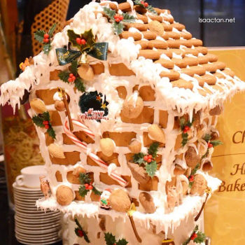 Lovely dessert house