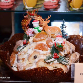 Christmas Almond Stolen