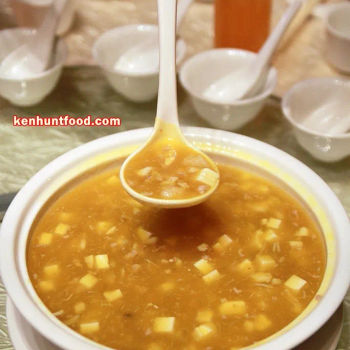 
Braised Pumpkin Soup with Assorted Seafood