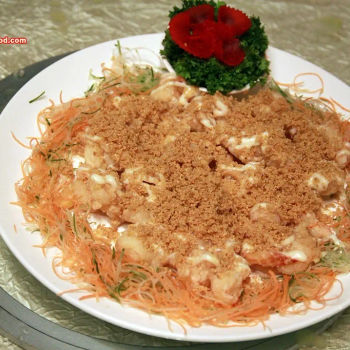 
Deep Fried Crispy Prawns with Yellow Beans and Mayo