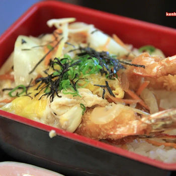 Ebi Tamago Toji Jyu To Shake Sashimi Set