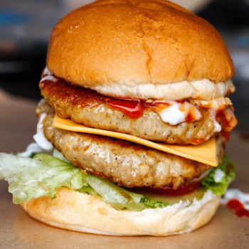 Double Chicken Burger with cheese