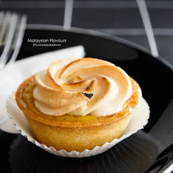 Passionfruit Meringue