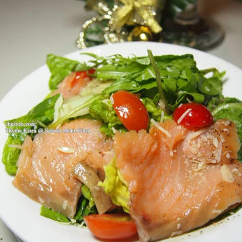 Smoked Salmon Salad