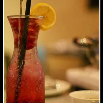 Roselle Flowers d'Juice with Soda