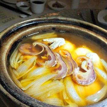 Fish Maw with Yunnan Ham in Superior Stock