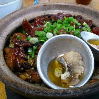 Claypot waxed meat rice