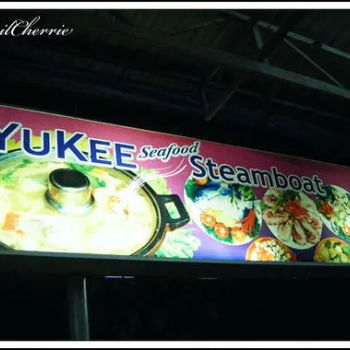 Yukee Seafood Steamboat