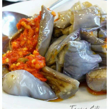 Stir fried aubergine with pounded chillies