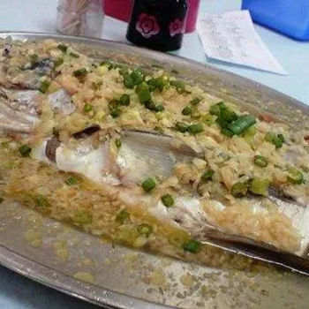 Steamed Fish Head with Ginger