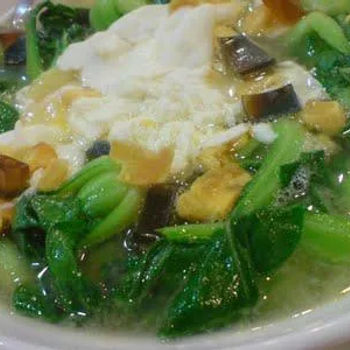 Three Eggs with Veggie