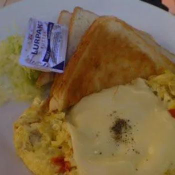 Omelette & Toast