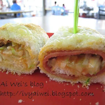 Dried Chicken Floss and Cucumbers Bread Rolls