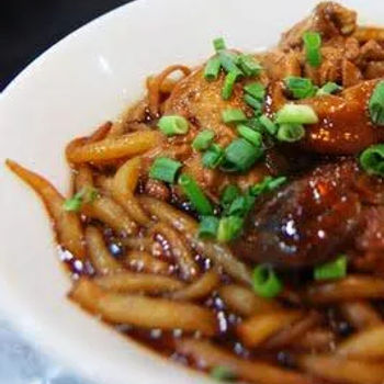 Mushroom Chicken Noodles