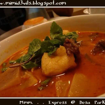 Nyonya Curry Laksa