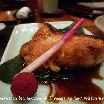 Pan-Seared Cod Fish with Teriyaki Sauce