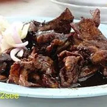 Fried Liver and Pork in Black Soya Sauce