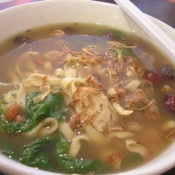 Herbal Soup Pan Mee
