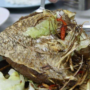 Deep Fried Fish Belly With Ginger and Chili