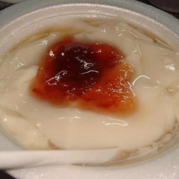 Cold Strawberry Tau Fu Fah