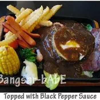 Mixed Chop Set Topped With Black Pepper Sauce