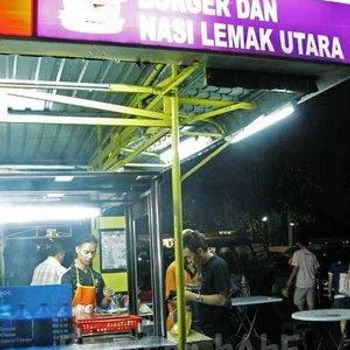 Ramly Burger at SS2 Mamak Square