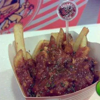 Beef Meat Sauce On Top Of Fries