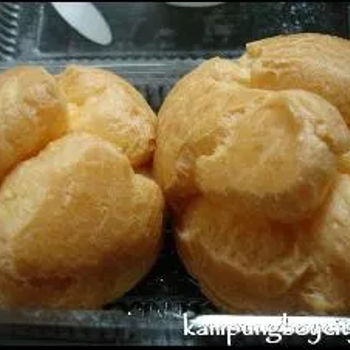 Irresistable cream puffs