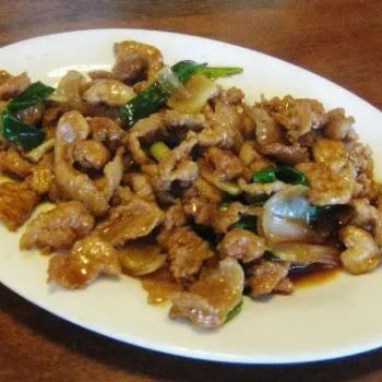 Ginger And Spring Onion Pork