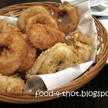 Deep Fried Onion Rings And Calamaris