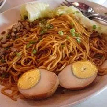 Braised Pork Noodles