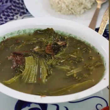 Preserved Vegetable Soup (Chai Boey) With Duck Mea