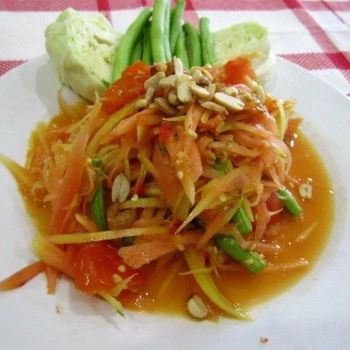 Papaya Salad, Sung tam