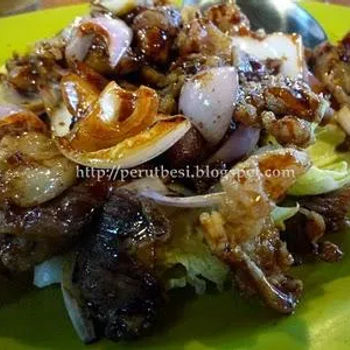 Crispy Deep Fried Pork Slices With Onion