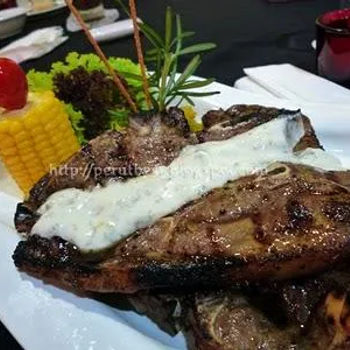 Grilled Lamb Shoulder