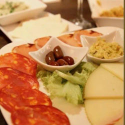 Agua Mediterranean Cuisine