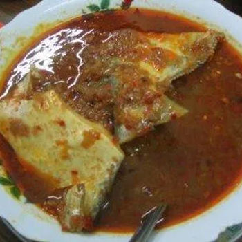 Curry Pomfret