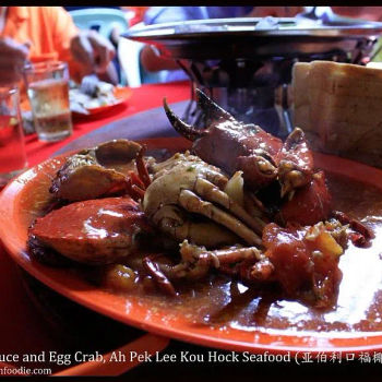 Sweet and Sour Crab with Bread