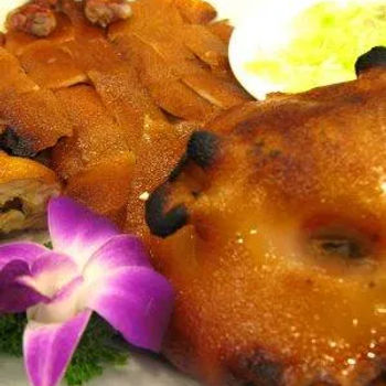Roasted Suckling Pig HK style