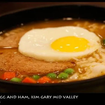 Nissin Noodle With Egg And Ham