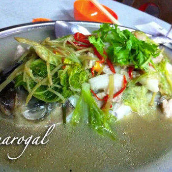 ''Chew Chow'' style Steam Fish Head (清蒸魚頭)