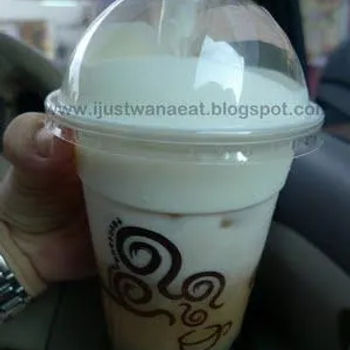 Gong Cha Signature Milk Winter Melon Tea