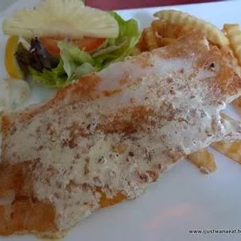 Grilled Fish with butter and garlic sauce
